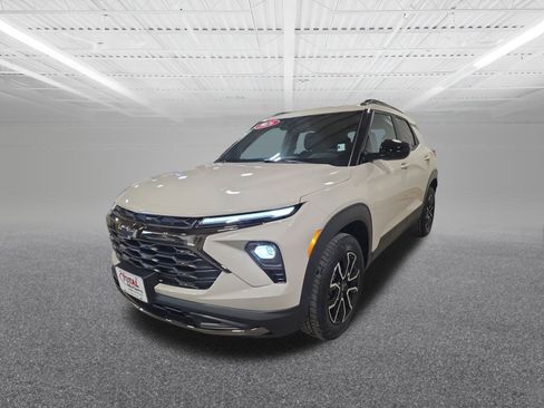 New 2026 Chevrolet TrailBlazer ACTIV w/ Convenience Package image 2