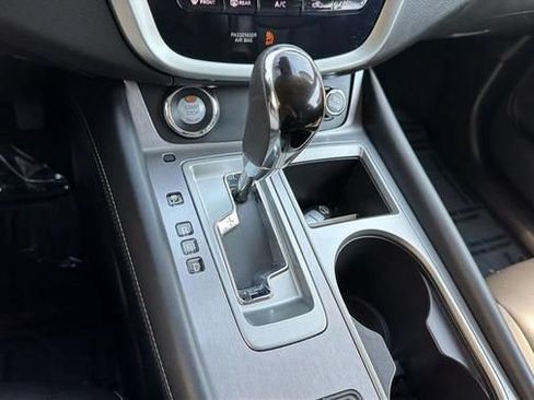 Used 2024 Nissan Murano SV w/ SV Midnight Edition Package AWD/4WD image 15