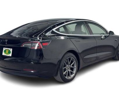 Used 2019 Tesla Model 3 Standard Range Plus
