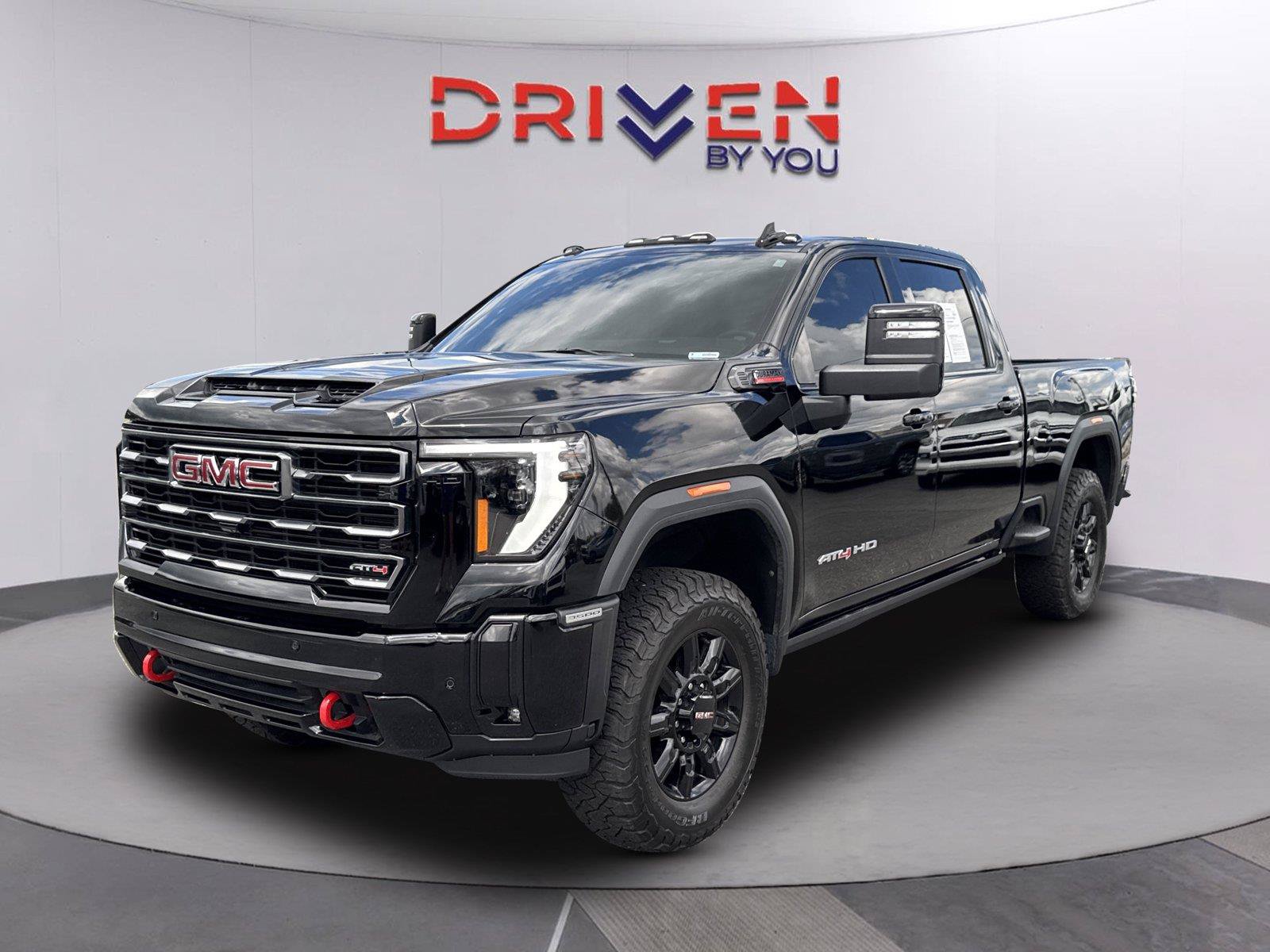 Used 2025 GMC Sierra 3500 AT4 AWD/4WD image 8