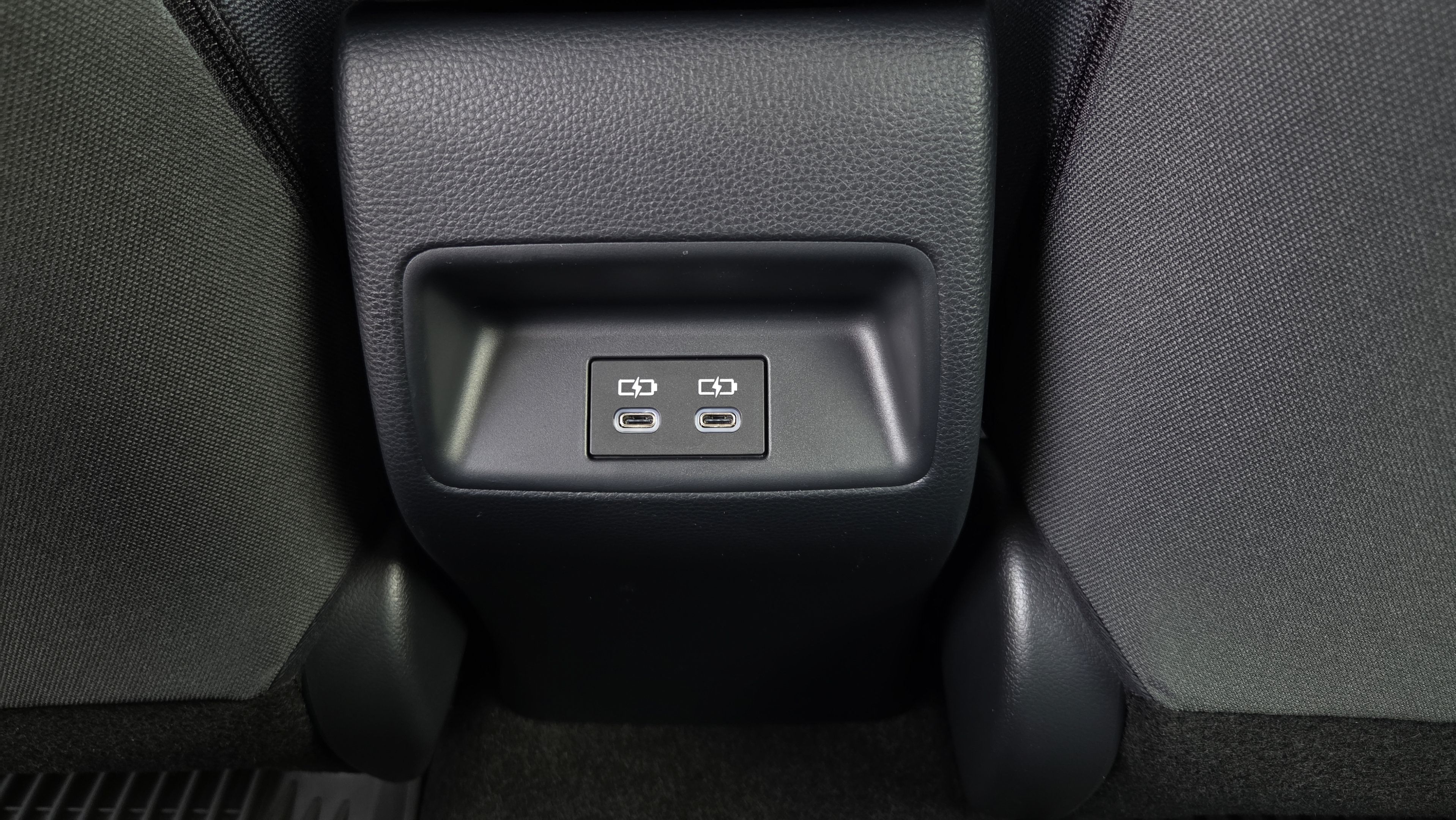 Certified 2026 Toyota Corolla SE FWD image 11