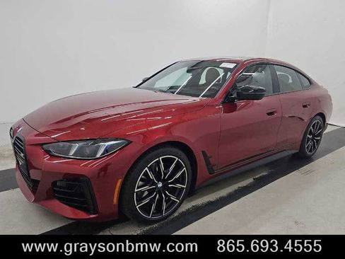 Used 2026 BMW M440i RWD image 1