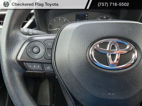 Used 2023 Toyota Corolla LE image 14