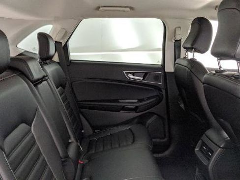 Certified 2024 Ford Edge SEL w/ Convenience Package AWD/4WD image 38