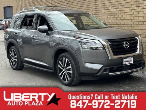 Used 2023 Nissan Pathfinder Platinum w/ Cargo Package image 1