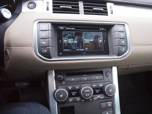 Used 2016 Land Rover Range Rover Evoque SE AWD/4WD image 10