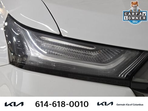 Used 2022 Chevrolet Traverse LT w/ LPO, Blackout Package AWD/4WD image 14
