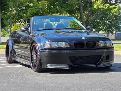 Used 2006 BMW M3 Convertible RWD image 2