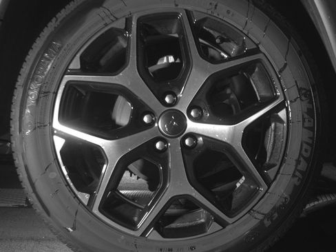 Used 2025 Jeep Compass Limited image 15