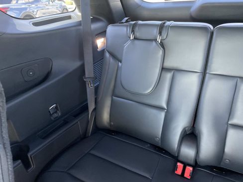 New 2026 Ford Explorer ST-Line w/ ST-Line Street Pack AWD/4WD image 6