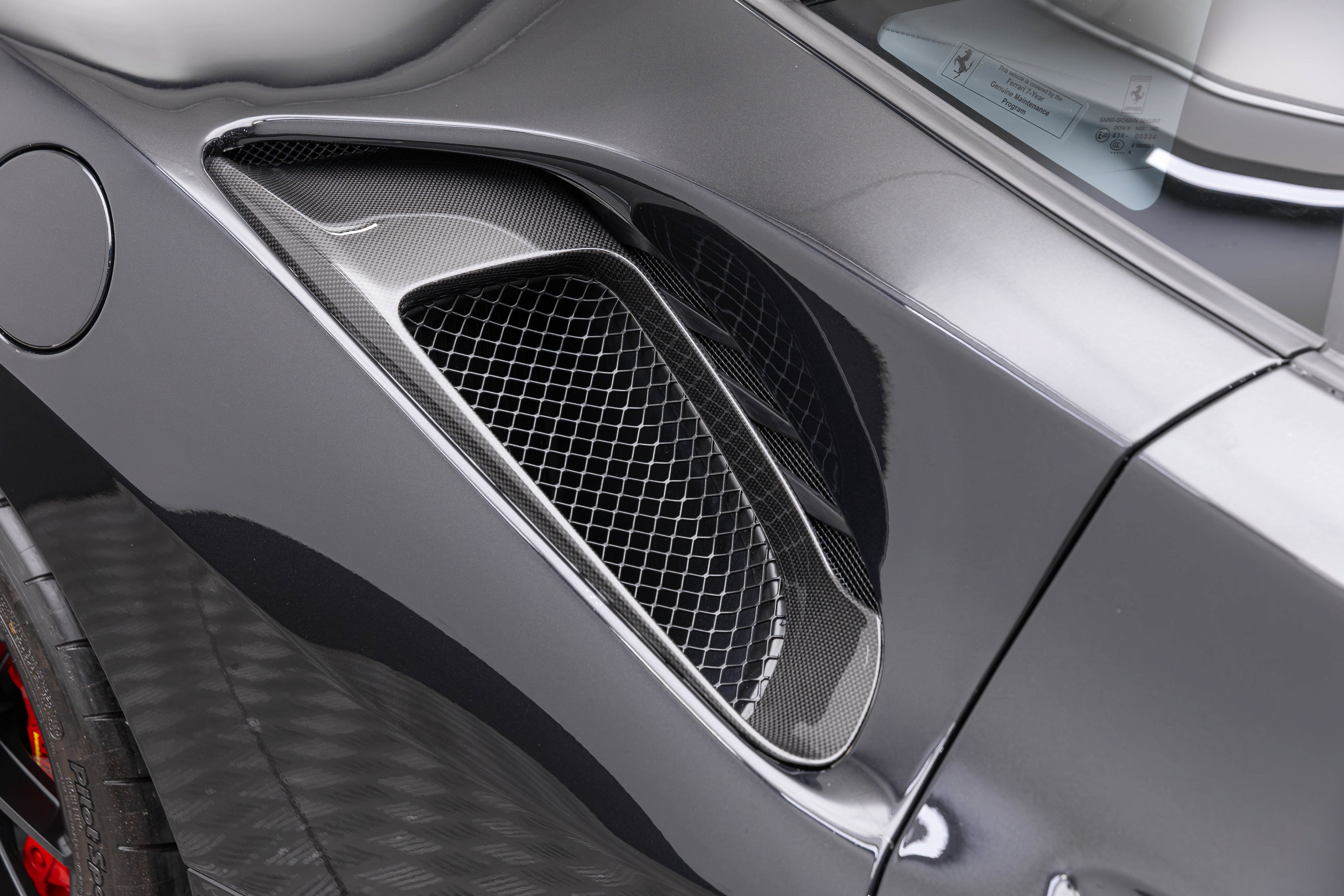 Used 2019 Ferrari 488 Pista Coupe RWD image 65