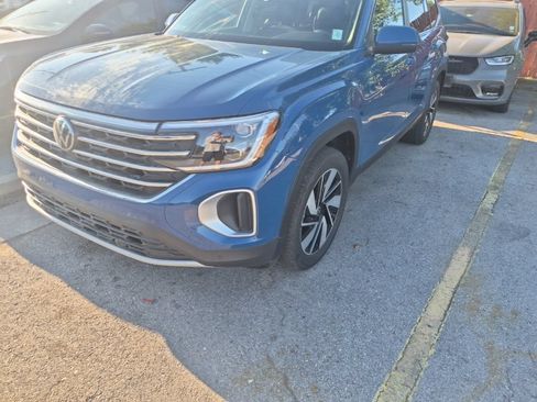 Used 2026 Volkswagen Atlas SE AWD/4WD image 4