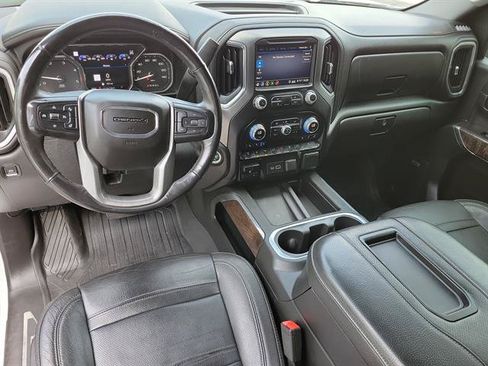 Used 2020 GMC Sierra 3500 Denali w/ Denali Ultimate Package AWD/4WD image 9
