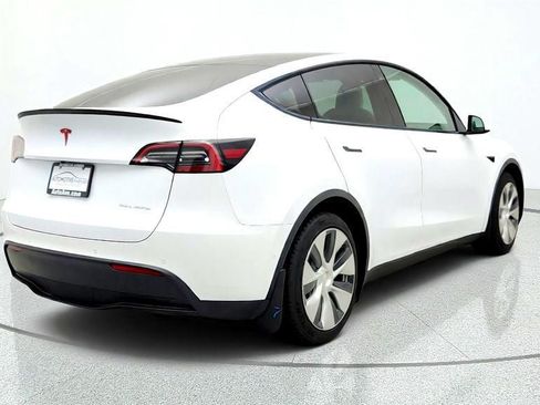 Used 2021 Tesla Model Y Long Range AWD/4WD image 5