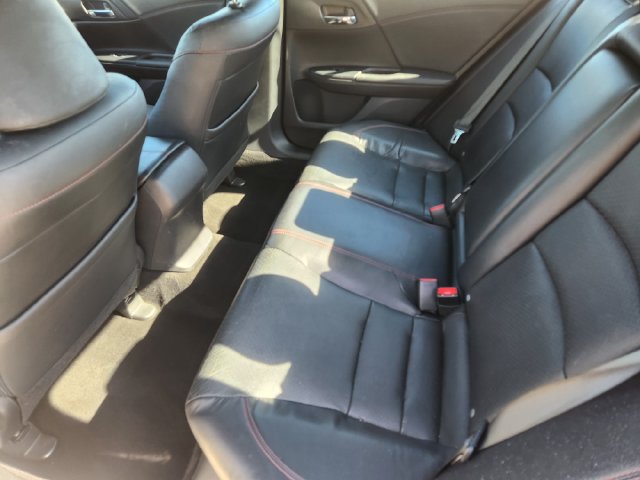 Used 2017 Honda Accord Sport Special Edition image 29
