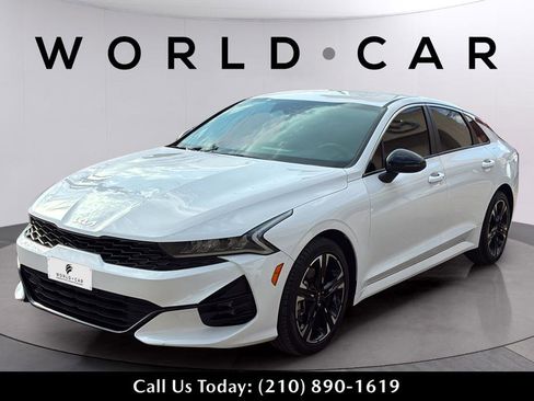 Used 2023 Kia K5 GT-Line image 10