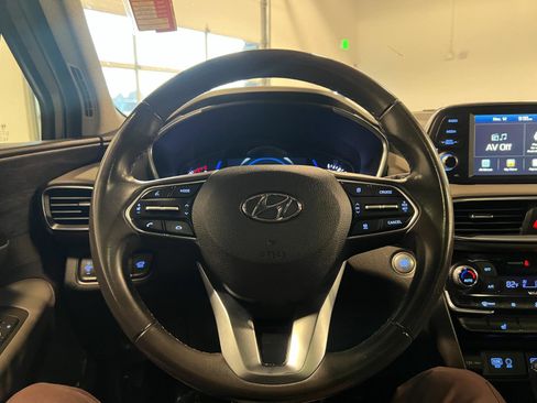 Used 2019 Hyundai Santa Fe Limited image 11