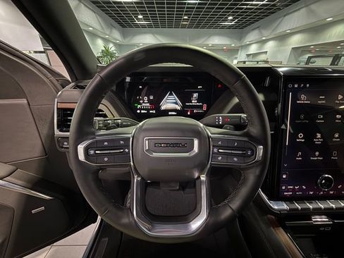 Certified 2025 GMC Yukon XL Denali image 17