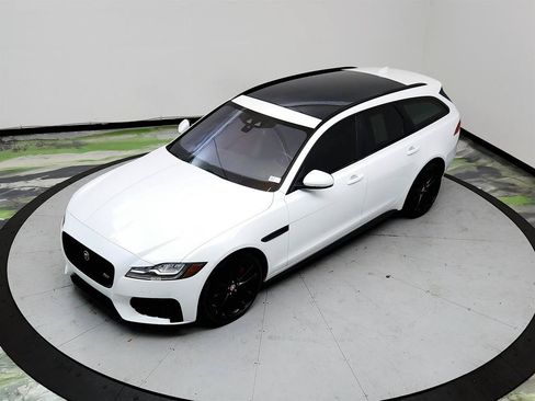 Used 2018 Jaguar XF S AWD/4WD image 33