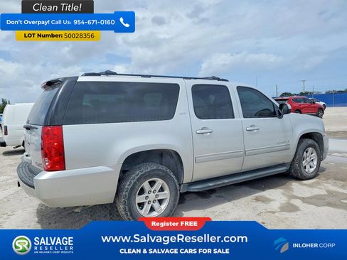 Used 2011 GMC Yukon XL SLT w/ SLT-2 Equipment Package AWD/4WD image 4
