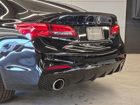 Used 2019 Acura TLX 3.5L Technology Pkg w/A-Spec P image 8