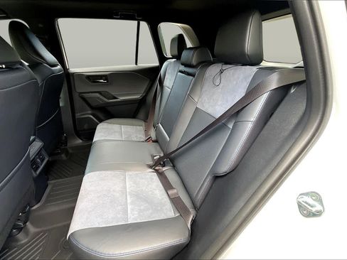Used 2026 Toyota RAV4 XSE w/ Panoramic Sun Roof Package AWD/4WD image 20