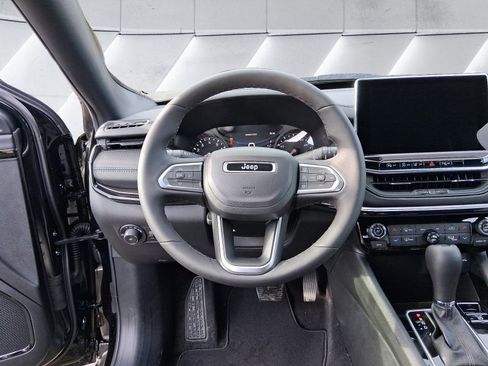 New 2026 Jeep Compass Limited image 13