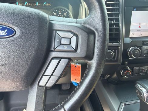 Used 2019 Ford F150 XLT w/ Equipment Group 302A Luxury AWD/4WD image 16