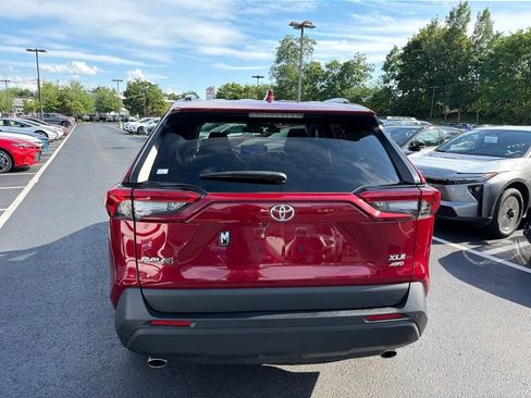 Used 2023 Toyota RAV4 XLE Premium AWD/4WD image 6
