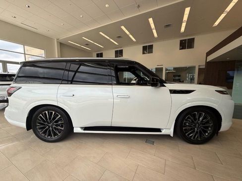 New 2026 INFINITI QX80 Autograph w/ Premium Cargo Package AWD/4WD image 2
