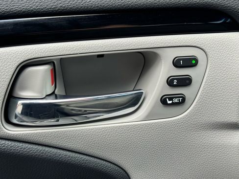 Used 2021 Honda Pilot Touring image 21