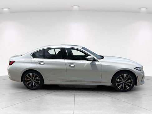Certified 2025 BMW 330i xDrive Sedan AWD/4WD image 3