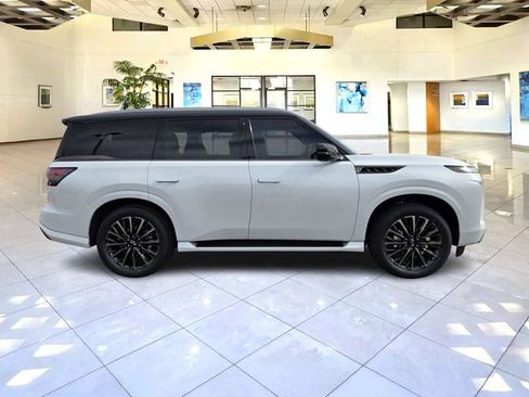 New 2026 INFINITI QX80 Autograph AWD/4WD image 4