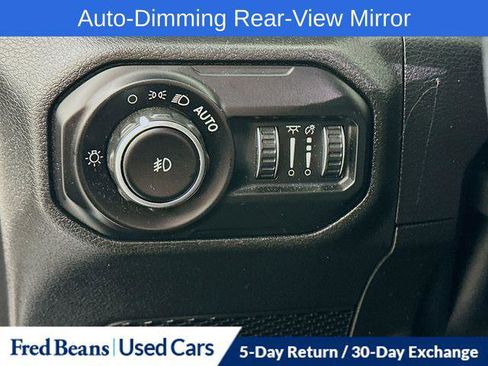 Certified 2021 Jeep Wrangler Unlimited Sahara AWD/4WD image 12