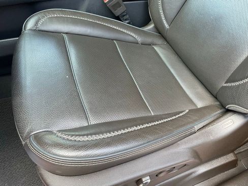 Used 2022 GMC Yukon Denali AWD/4WD image 25