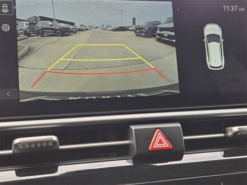 New 2026 Kia Sportage LX image 13