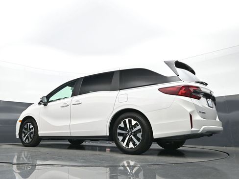 Used 2026 Honda Odyssey EX-L image 33