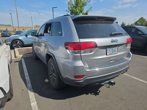 Used 2020 Jeep Grand Cherokee Limited AWD/4WD image 2