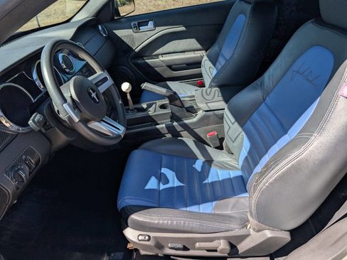 Used 2009 Ford Mustang GT image 14