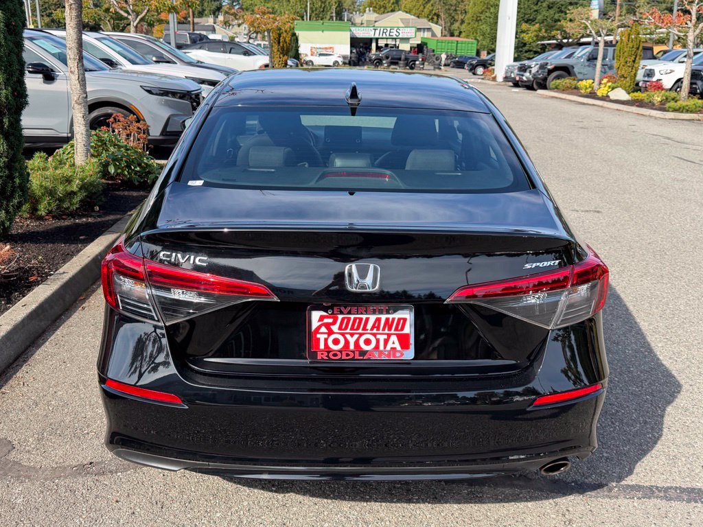 Used 2022 Honda Civic Sport image 8