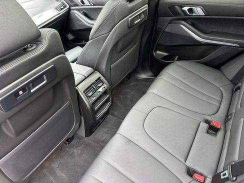 Used 2021 BMW X5 sDrive40i w/ Parking Assistance Package RWD image 11