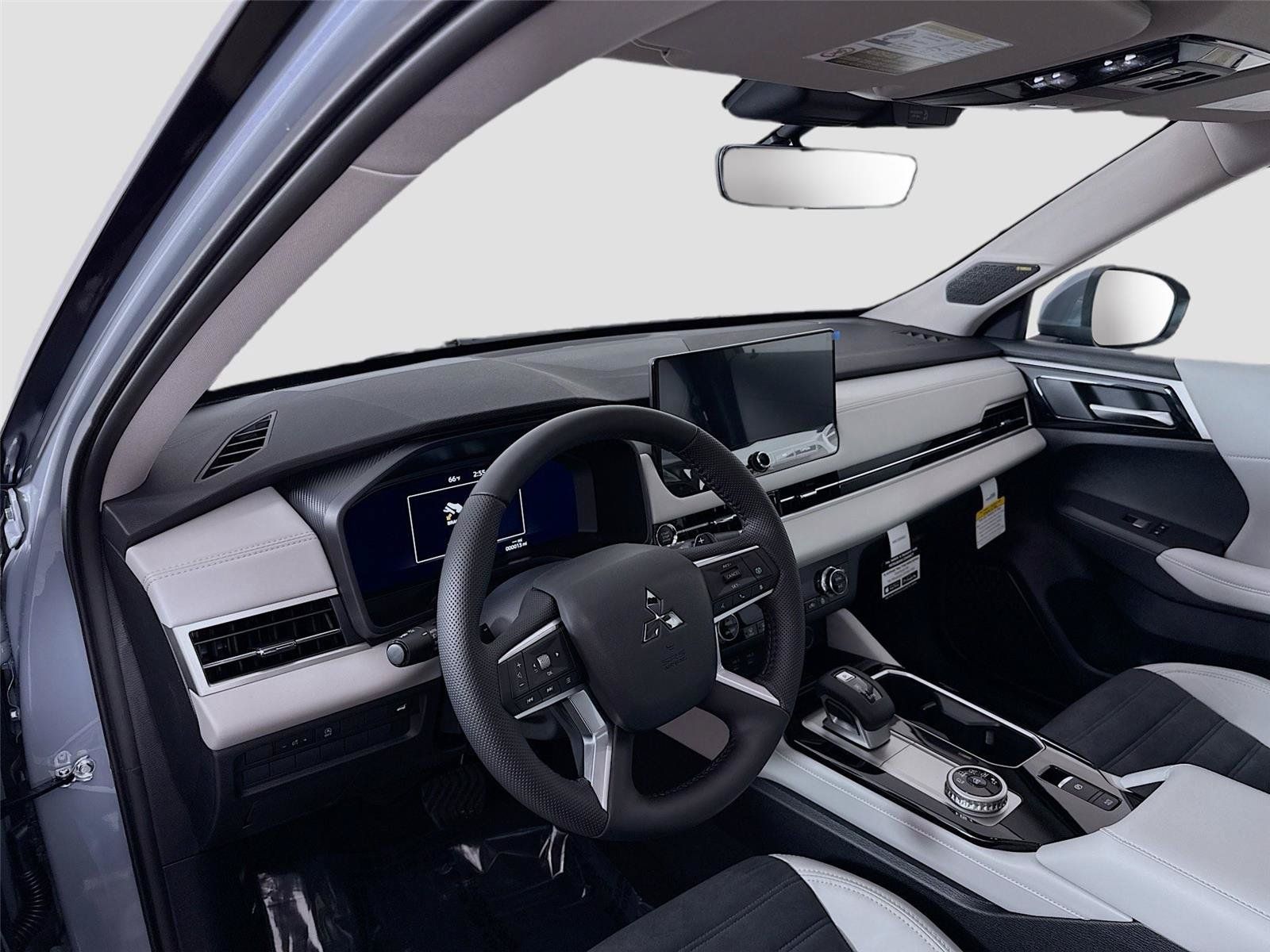 New 2026 Mitsubishi Outlander SE FWD image 9