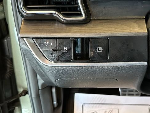 Used 2023 Kia Sportage X-Pro AWD/4WD image 18