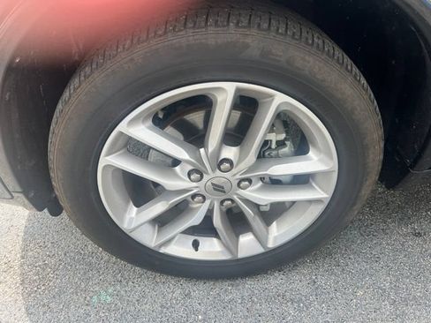 Used 2023 Dodge Durango R/T AWD/4WD image 5
