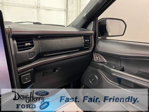 Used 2023 Ford Expedition Limited image 46