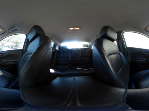 Used 2024 Chevrolet Malibu LT image 42