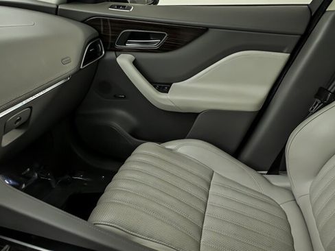 Used 2018 Jaguar F-PACE Portfolio AWD/4WD image 30