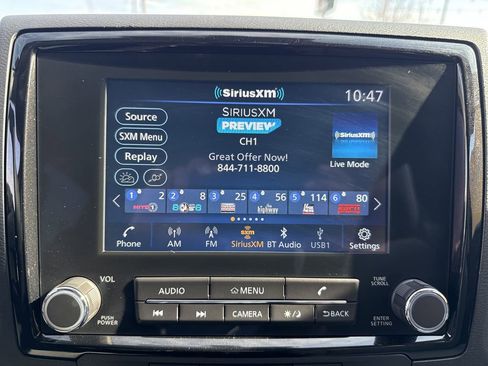 Used 2023 Nissan Frontier SV image 31