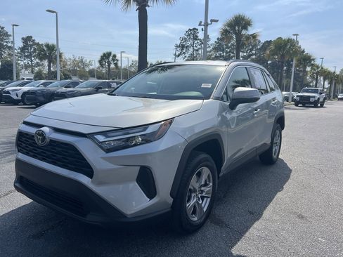 Used 2024 Toyota RAV4 XLE image 5