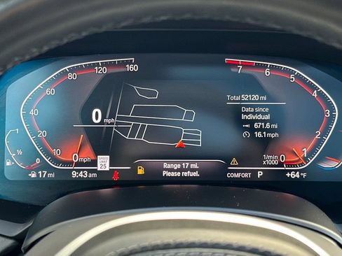 Used 2020 BMW X7 xDrive40i w/ M Sport Package AWD/4WD image 31